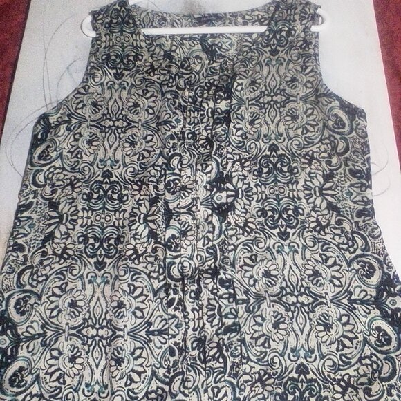 Blouse by Daisy Fuentes - Picture 2 of 6